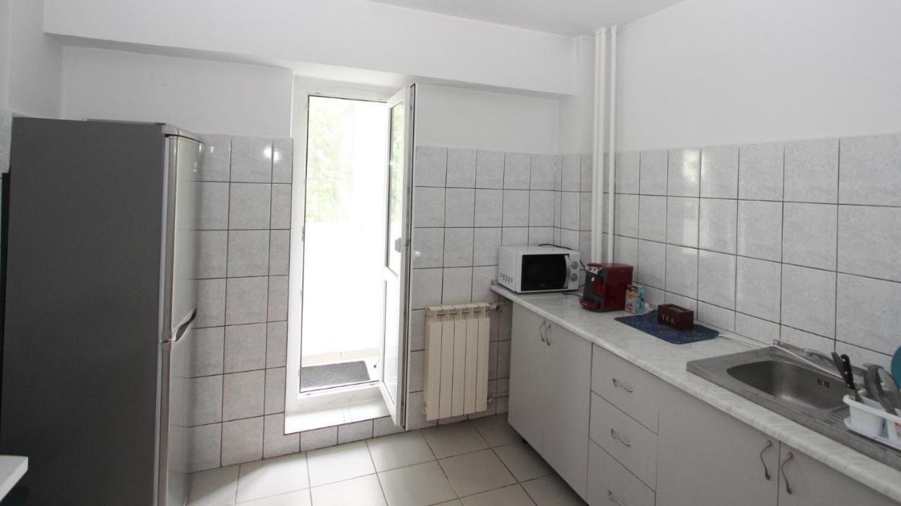 Holidays Host Splaiul Unirii บูคาเรสต์ ภายนอก รูปภาพ