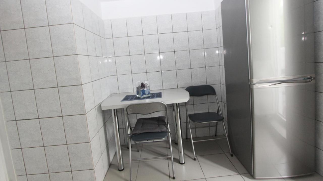 Holidays Host Splaiul Unirii บูคาเรสต์ ภายนอก รูปภาพ